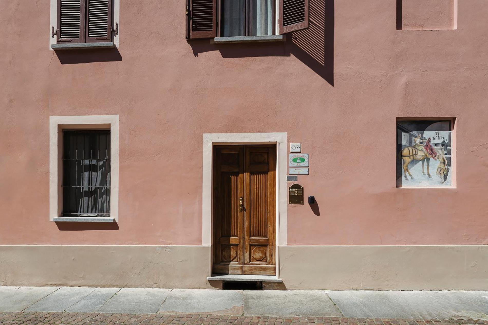 L' Estate Di San Martino Room Rental - Free Park Asti Dış mekan fotoğraf